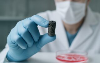 Graphene Study Hints at New Bone-Repair Scaffold After Rat Experiments in Brazil featured image